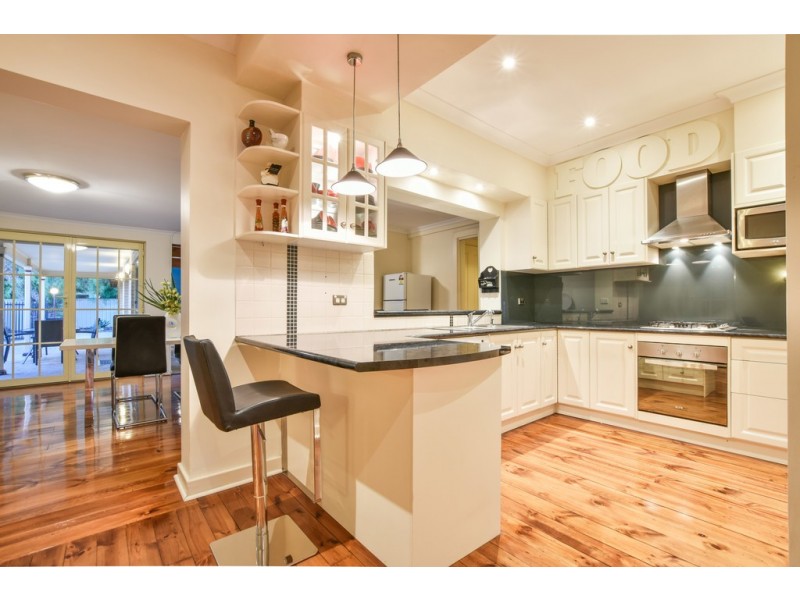 14 Carnarvon Avenue, Glenelg North SA 5045