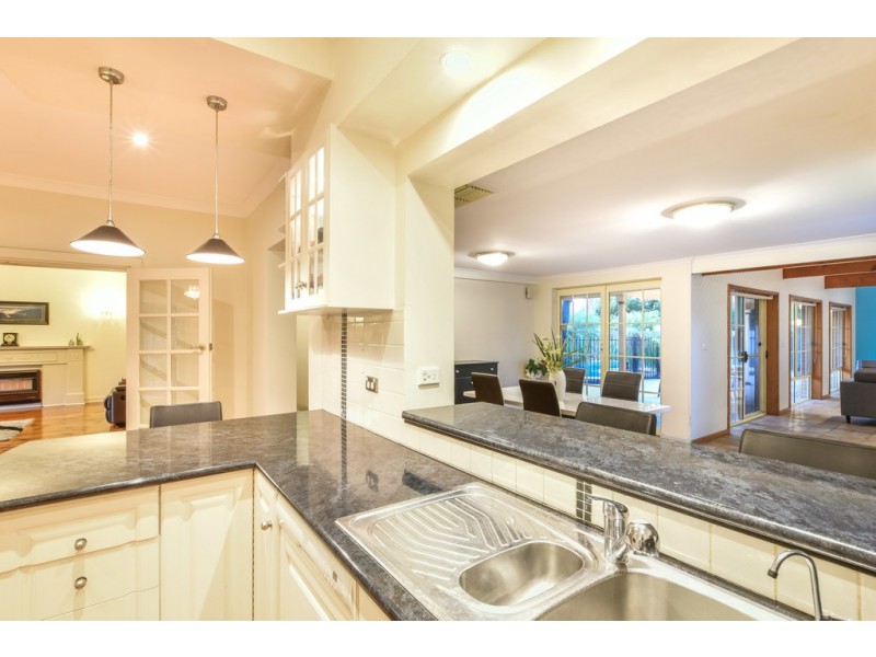 14 Carnarvon Avenue, Glenelg North SA 5045