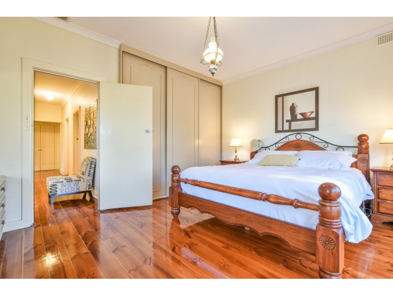 14 Carnarvon Avenue, Glenelg North SA 5045