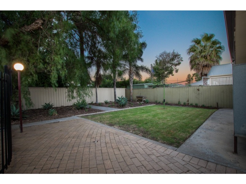 14 Carnarvon Avenue, Glenelg North SA 5045