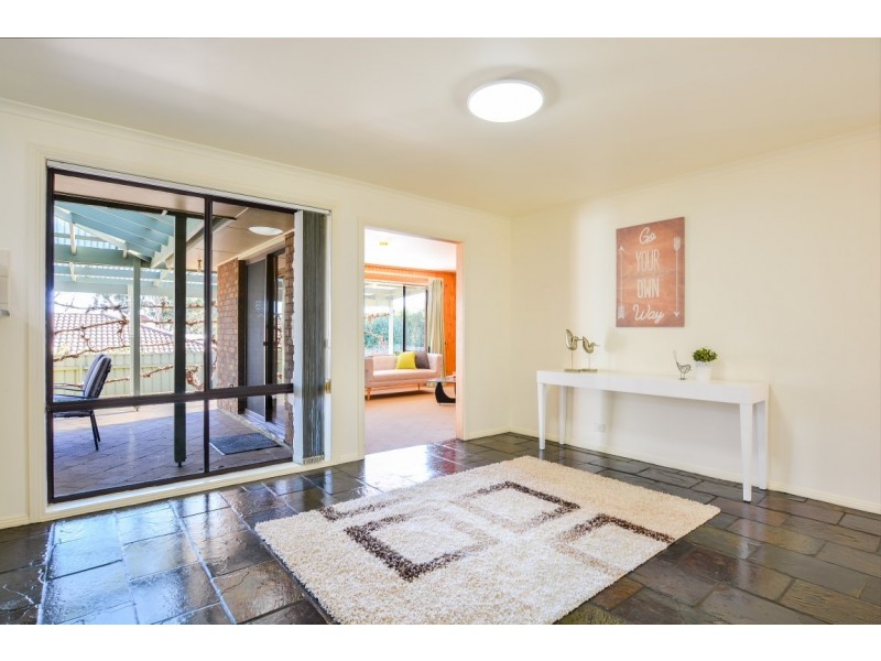 6 St Vincent Close, Aberfoyle Park SA 5159