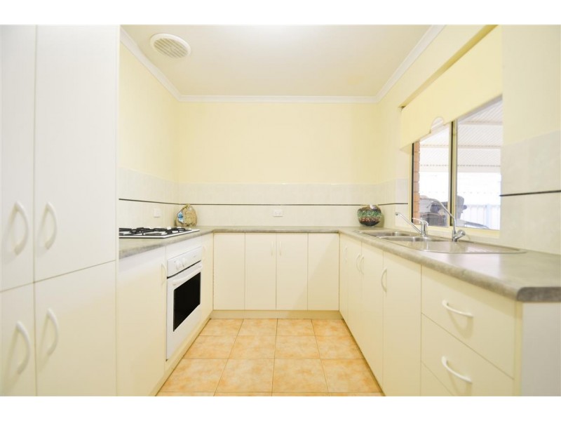 22 Verdant Parade, Woodcroft SA 5162