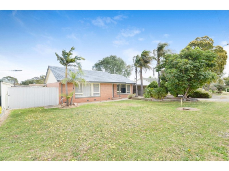 21 Edmund Street, Christie Downs SA 5164