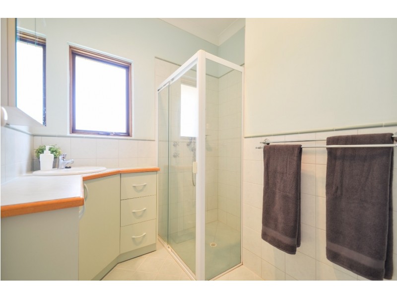 8 Fetlar Avenue, Marion SA 5043