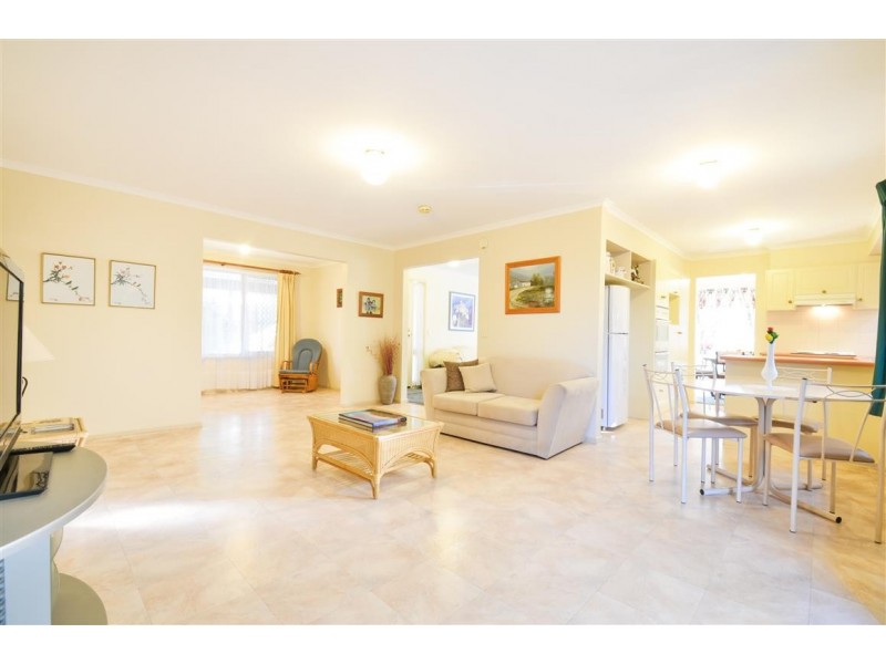 3 Excelsior Grove, Woodcroft SA 5162