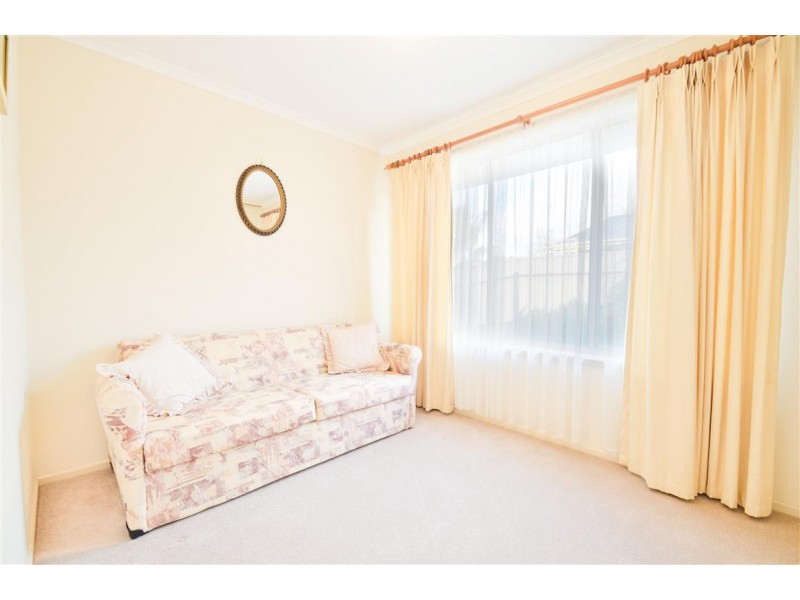 3 Excelsior Grove, Woodcroft SA 5162