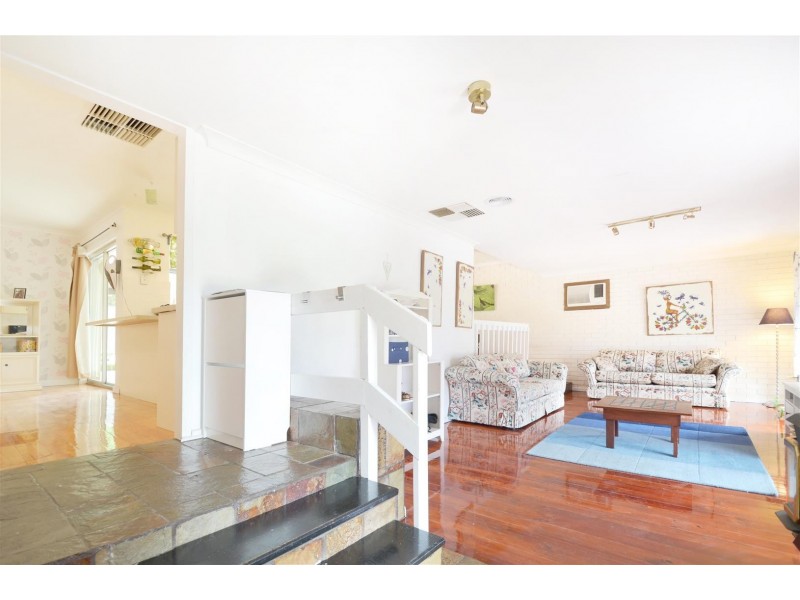 2 Drummond Avenue, Reynella East SA 5161