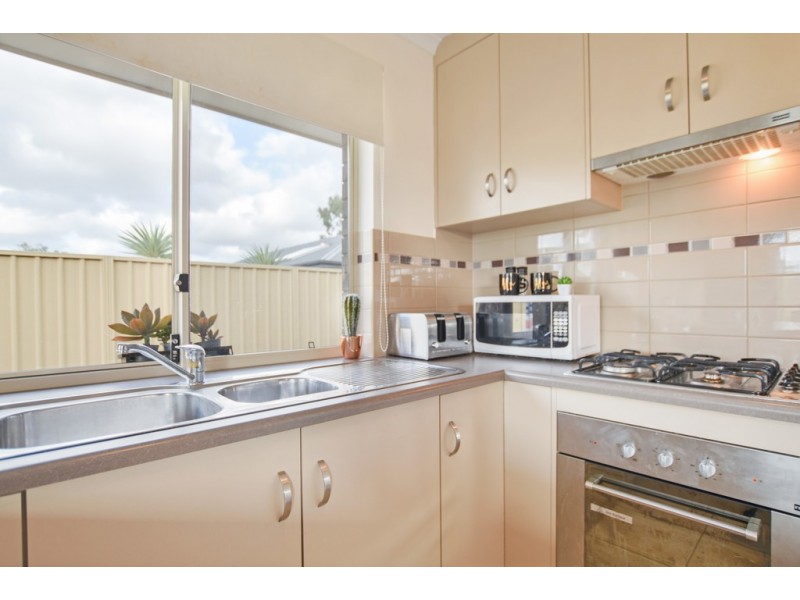 4 Banksia Avenue, Aldinga Beach SA 5173