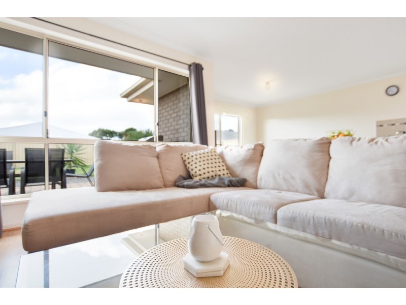 4 Banksia Avenue, Aldinga Beach SA 5173
