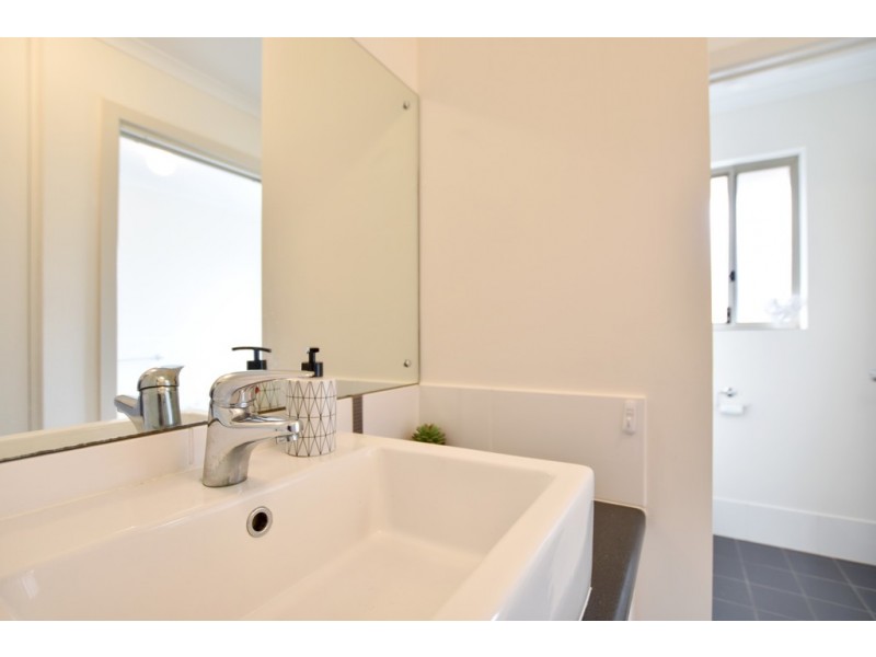 4 Banksia Avenue, Aldinga Beach SA 5173