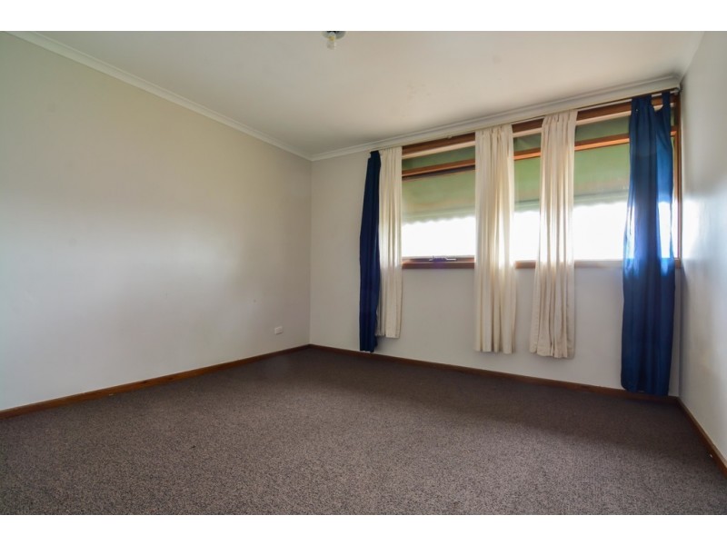 34 Atkins Crescent, Morphett Vale SA 5162