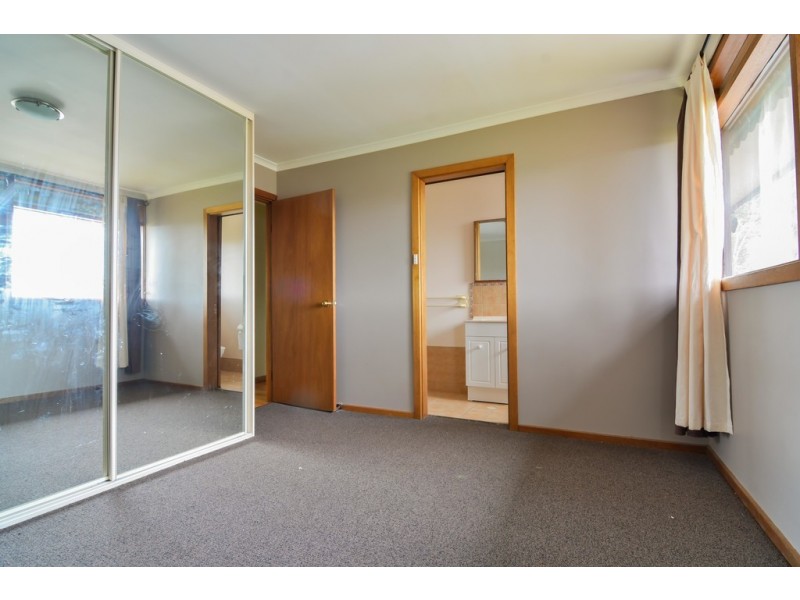 34 Atkins Crescent, Morphett Vale SA 5162