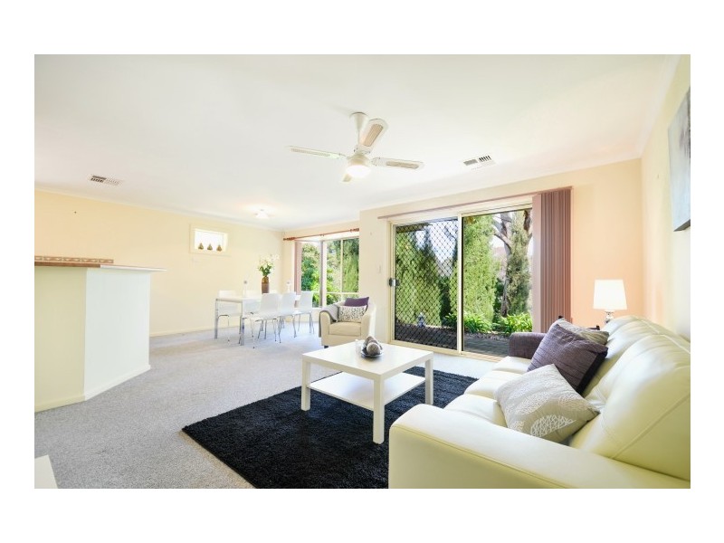 12 Ernest Crescent, Happy Valley SA 5159