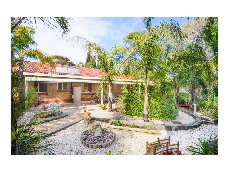 12 Ernest Crescent, Happy Valley SA 5159