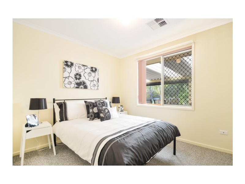 12 Ernest Crescent, Happy Valley SA 5159