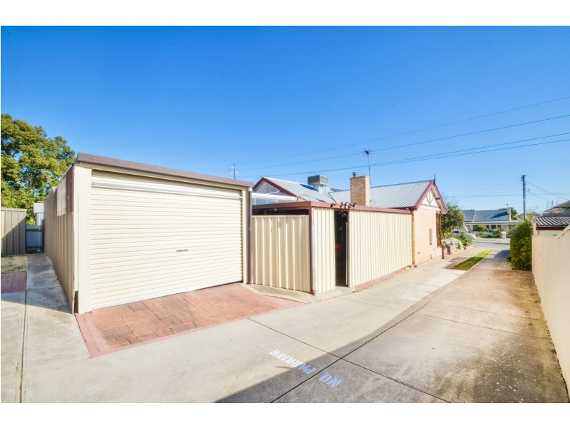 1/3 Davenport Terrace, Seaview Downs SA 5049