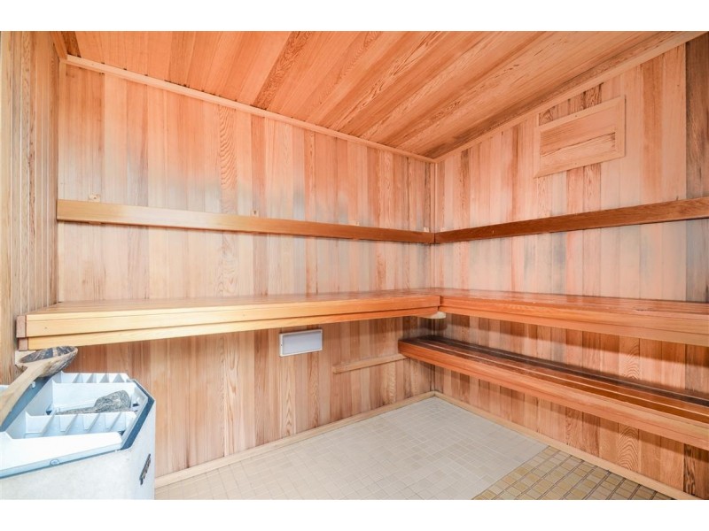 1 Devon Crescent, Happy Valley SA 5159