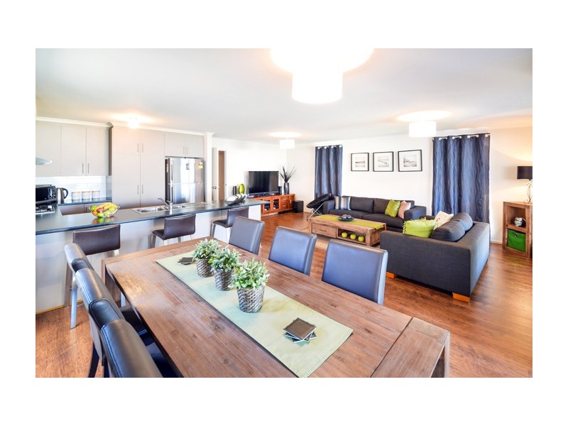 38 Fenton Avenue, Christies Beach SA 5165