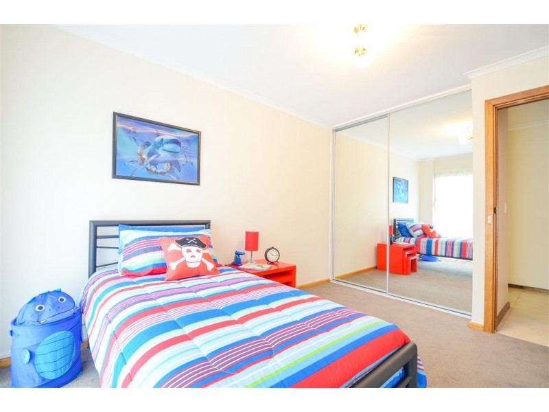 5 Woodland Grove, Aberfoyle Park SA 5159