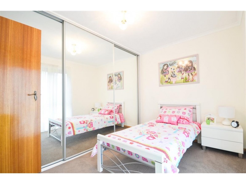 5 Woodland Grove, Aberfoyle Park SA 5159