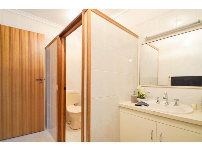 5 Woodland Grove, Aberfoyle Park SA 5159