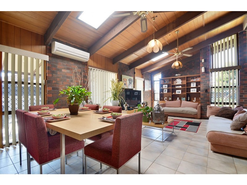 4 Regent Street, Moana SA 5169