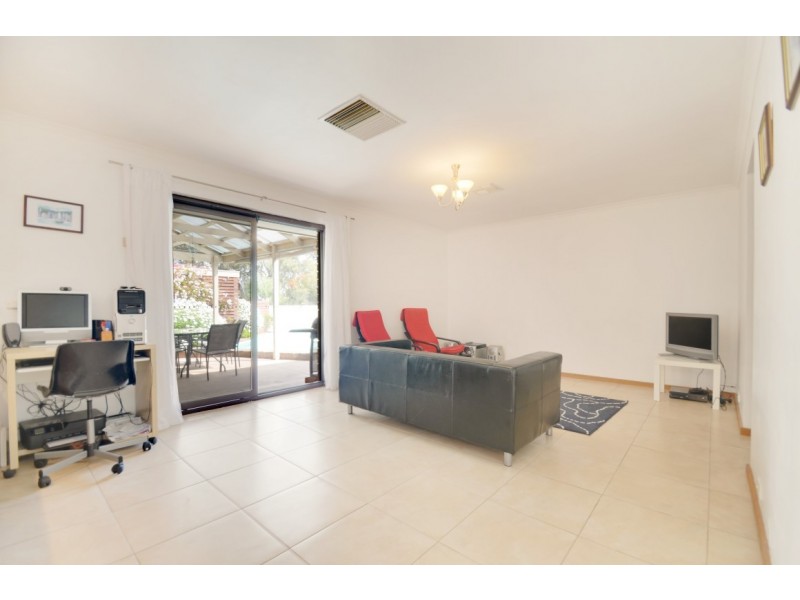 5 Horndale Drive, Happy Valley SA 5159