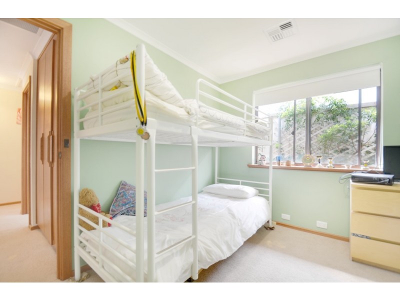 5 Horndale Drive, Happy Valley SA 5159