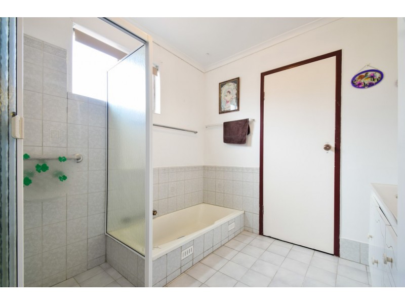 4 Follett Street, Aldinga Beach SA 5173
