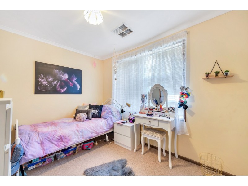 26 Sherebrooke Boulevard, Woodcroft SA 5162