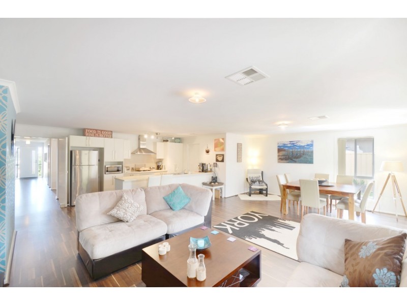 25 Bushtail Avenue, Aldinga Beach SA 5173