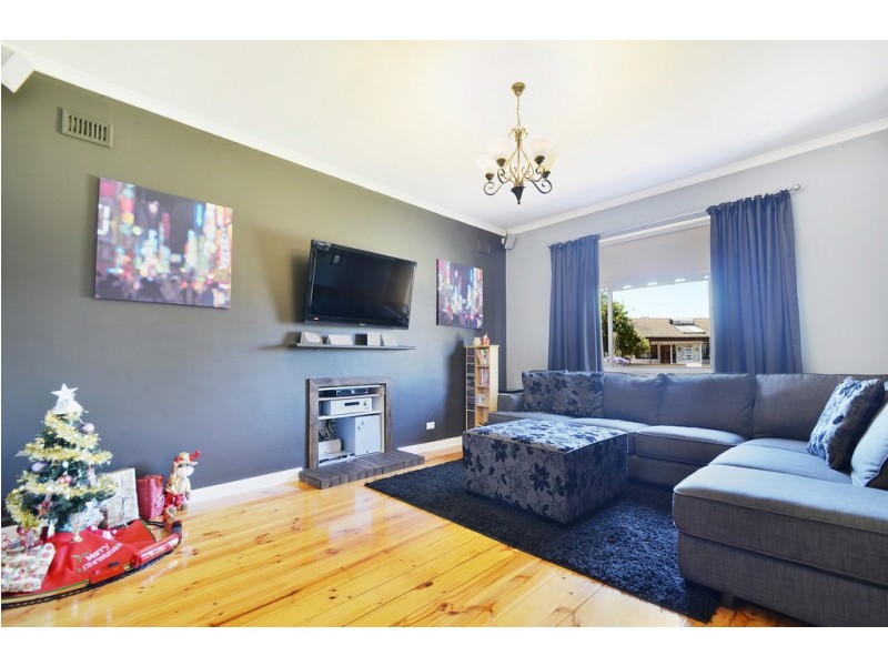 35 Albany Crescent, Oaklands Park SA 5046