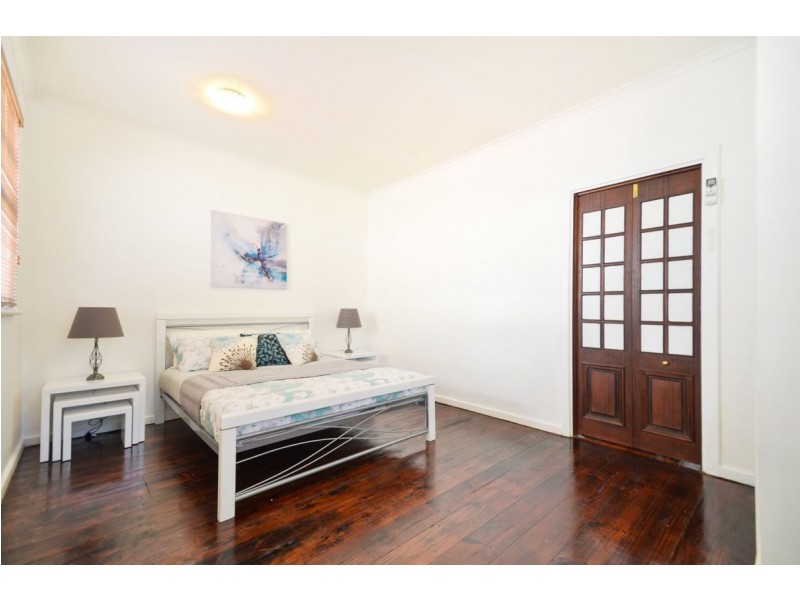 15 Minchinbury Terrace, Marion SA 5043