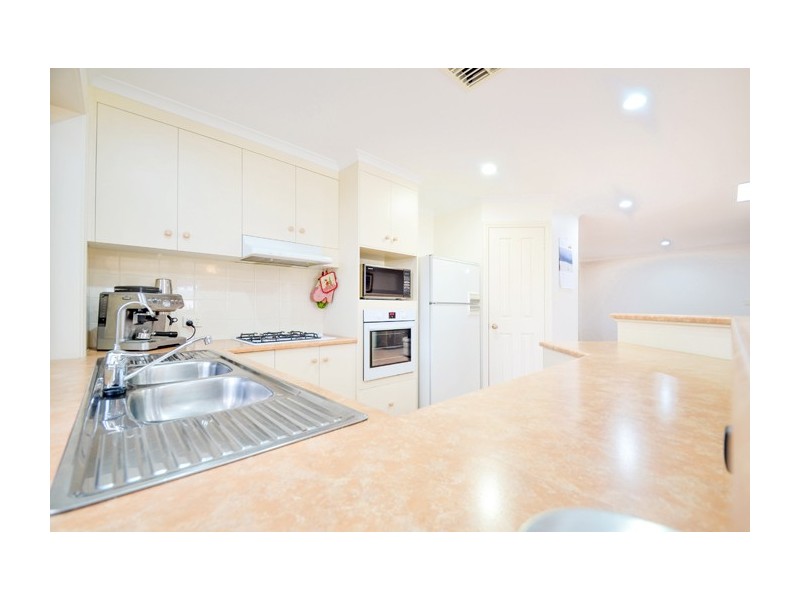 14 Marrington Circuit, Morphett Vale SA 5162
