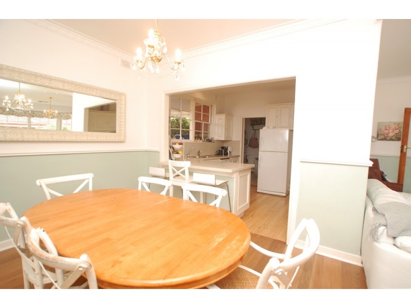 8 Victor Avenue, Glengowrie SA 5044