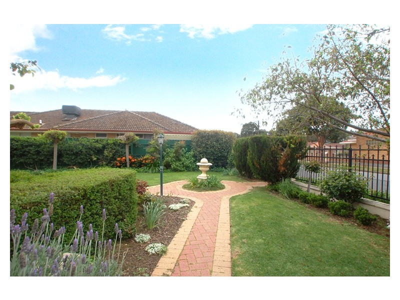 8 Victor Avenue, Glengowrie SA 5044