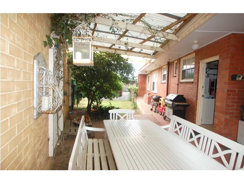 8 Victor Avenue, Glengowrie SA 5044