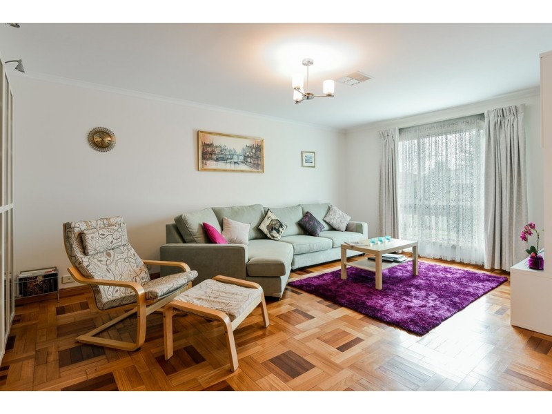 17 Philipson Crescent, Sheidow Park SA 5158