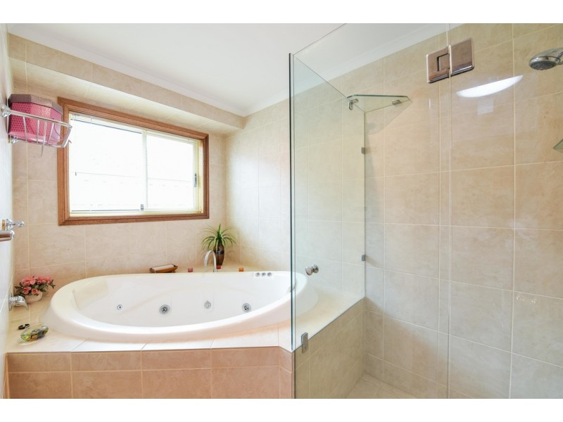 17 Philipson Crescent, Sheidow Park SA 5158