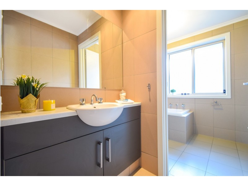 21 Periwinkle Drive, Aldinga Beach SA 5173