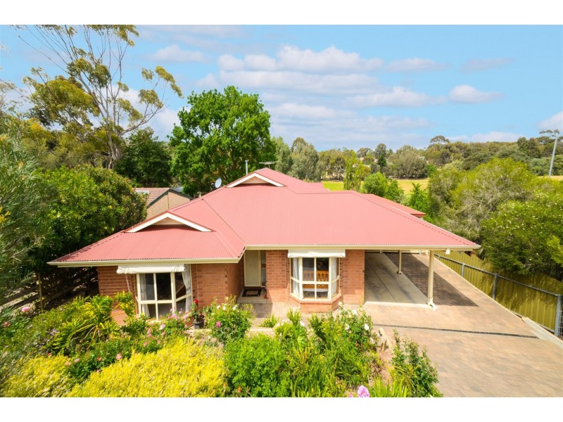 15 Sherwood Avenue, Happy Valley SA 5159
