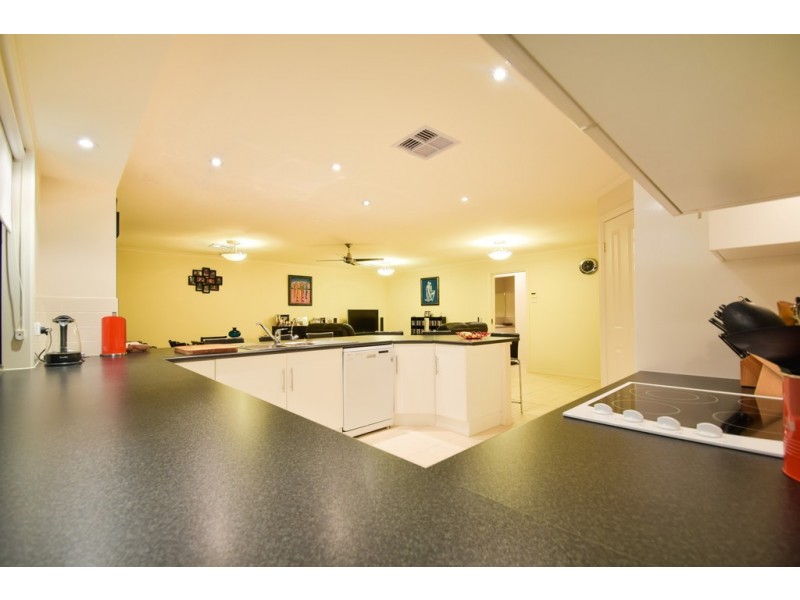 92 Grand Boulevard, Seaford Rise SA 5169