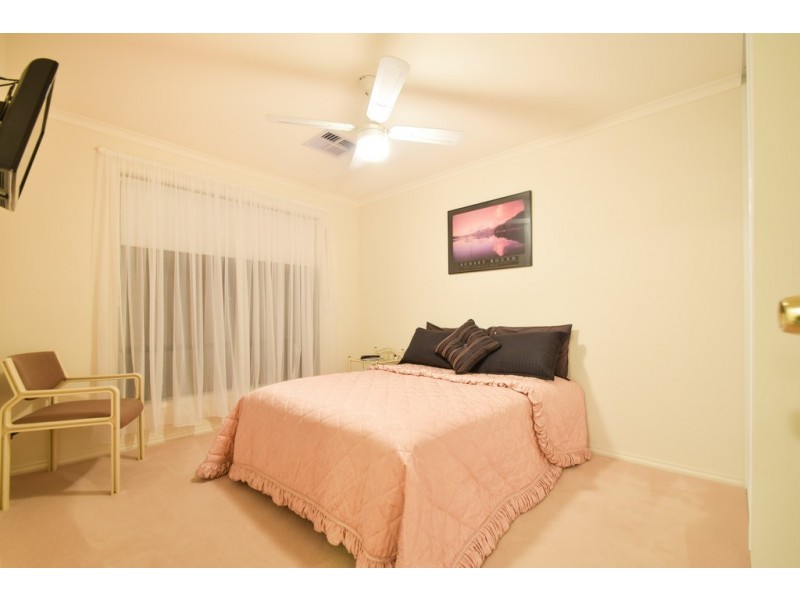 92 Grand Boulevard, Seaford Rise SA 5169