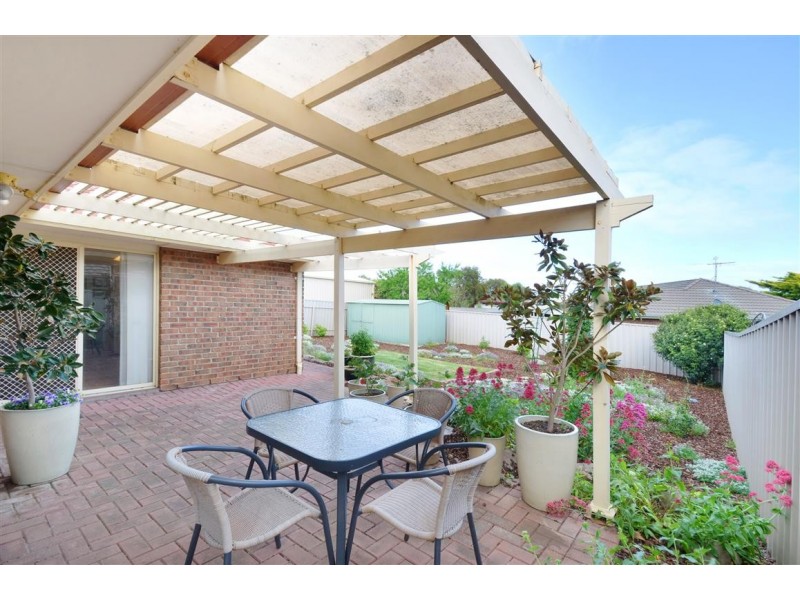 12 Tobin Crescent, Woodcroft SA 5162