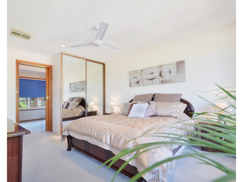 2 Pridham Court, Aberfoyle Park SA 5159