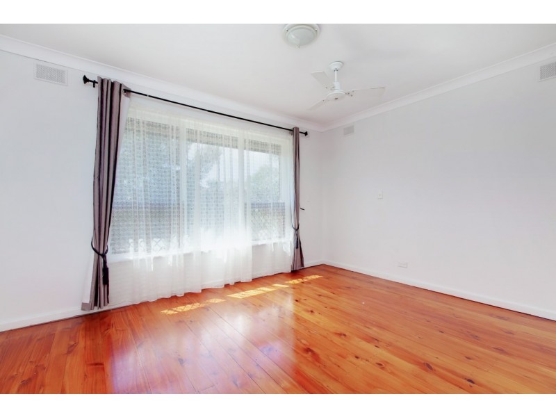 37 Parkview Rise, Hackham SA 5163