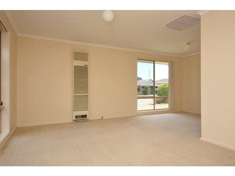 14 Marena Court, Woodcroft SA 5162