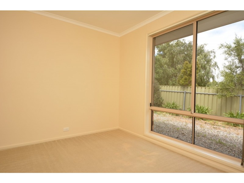 14 Marena Court, Woodcroft SA 5162