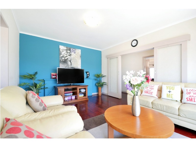 69 Sixth Avenue, Ascot Park SA 5043