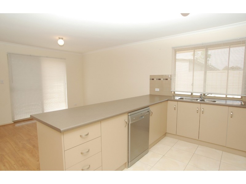 4 Banksia Avenue, Aldinga Beach SA 5173